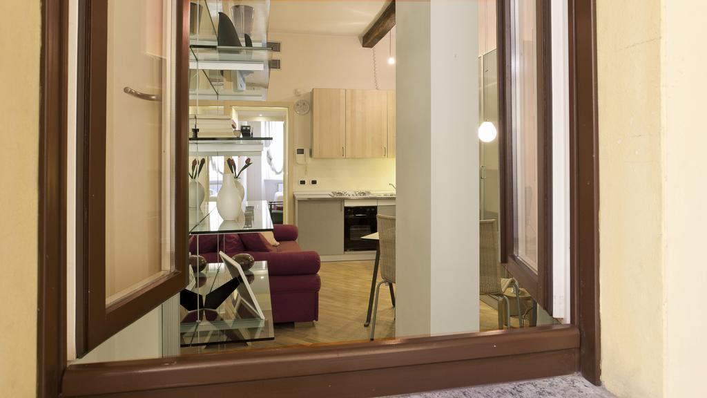 Apartamento Italianway-Fiori Chiari Milán Exterior foto